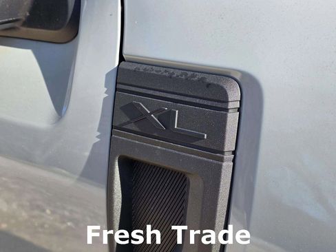 Used 2022 Ford Maverick XL image 7