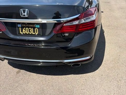 Used 2016 Honda Accord EX-L image 13