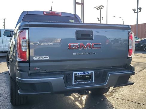 Certified 2022 GMC Canyon Elevation Standard w/ Convenience Package image 5