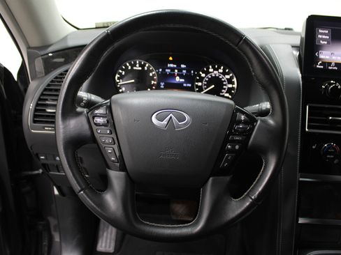 Used 2024 INFINITI QX80 Luxe image 9