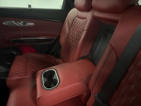 Used 2023 Genesis GV70 3.5T Sport w/ Sport Prestige Package image 27