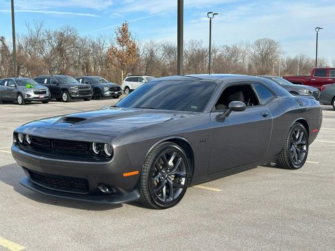 Used 2023 Dodge Challenger R/T w/ Blacktop Package image 1