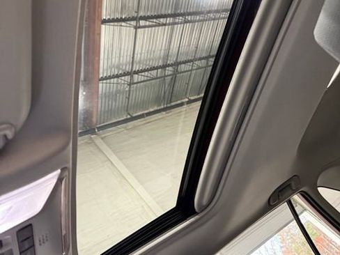 Used 2023 Toyota RAV4 XLE image 18