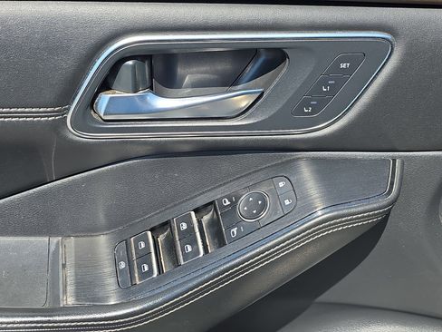 Used 2021 Nissan Rogue Platinum FWD image 26