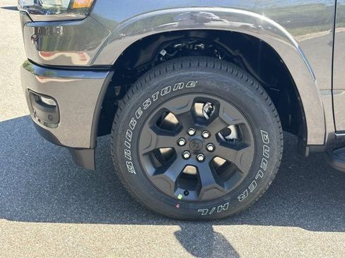 New 2026 RAM 1500 Big Horn AWD/4WD image 13