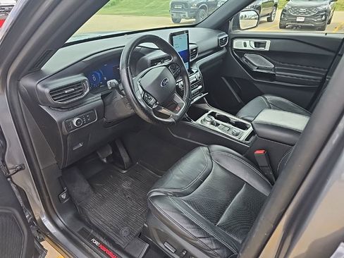 Used 2021 Ford Explorer ST w/ Equipment Group 401A AWD/4WD image 10
