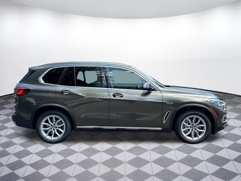 Certified 2023 BMW X5 xDrive45e w/ Executive Package AWD/4WD image 7