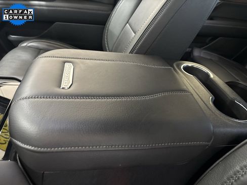 Used 2025 GMC Yukon Denali image 23