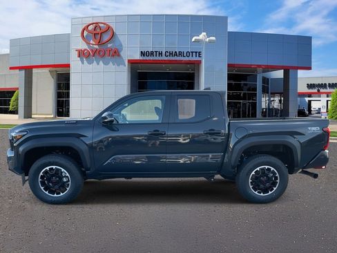 New 2025 Toyota Tacoma TRD Off-Road image 6