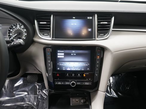 Used 2023 INFINITI QX50 Luxe FWD image 22