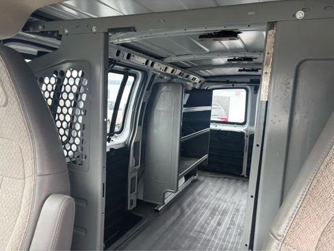 Used 2022 Chevrolet Express 2500 w/ Driver Convenience Package RWD image 24