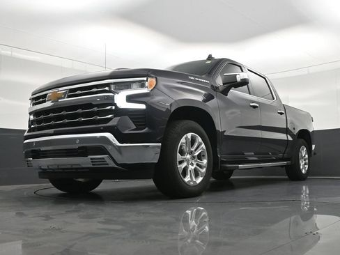 Used 2023 Chevrolet Silverado 1500 LTZ RWD image 23