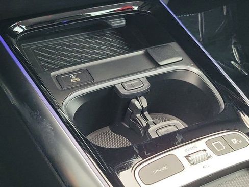 Used 2025 Mercedes-Benz GLA 35 AMG 4MATIC image 33