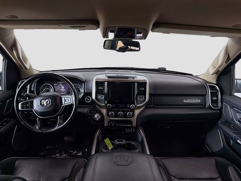 Used 2020 RAM 1500 Laramie image 25