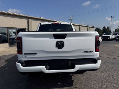 Used 2023 RAM 1500 Big Horn AWD/4WD image 3