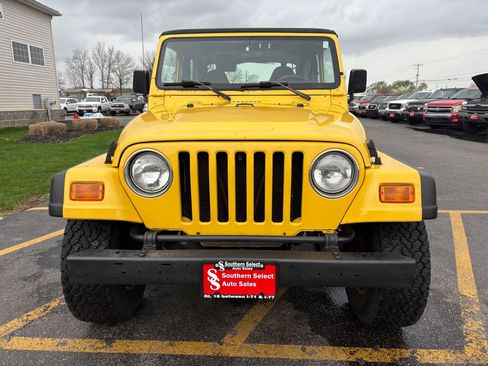 Used 2000 Jeep Wrangler Sport AWD/4WD image 3