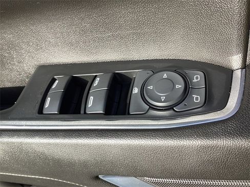 Used 2024 Chevrolet Silverado 1500 LT Trail Boss w/ Convenience Package II image 32