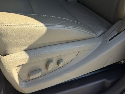 Used 2019 Chevrolet Silverado 3500 LTZ w/ Duramax Plus Package image 47