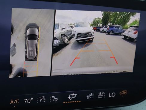 New 2026 Buick Enclave Avenir w/ Super Cruise Package image 11