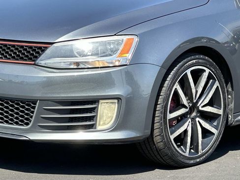 Used 2012 Volkswagen Jetta GLI FWD image 8