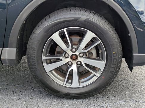 Used 2017 Toyota RAV4 XLE image 11