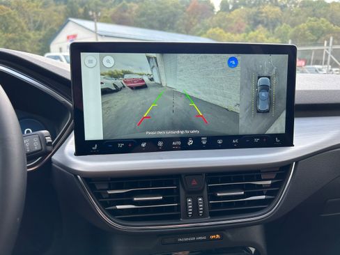 New 2025 Ford Escape SE w/ PHEV Premium Package image 52