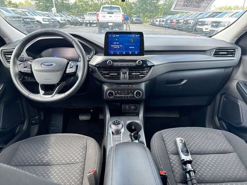 Used 2024 Ford Escape Active AWD/4WD image 10