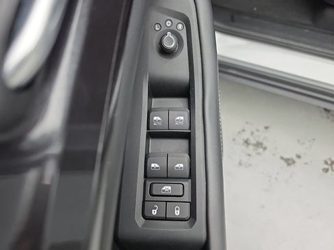 Used 2023 Jeep Grand Cherokee L Laredo AWD/4WD image 21