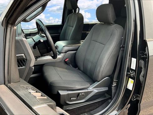 Used 2016 Ford F150 XLT w/ Equipment Group 302A Luxury AWD/4WD image 24