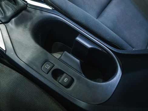 Used 2024 Toyota Corolla LE FWD image 27