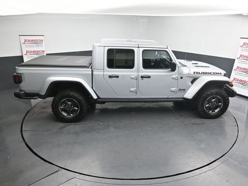 Used 2023 Jeep Gladiator Rubicon w/ Cold Weather Group image 31