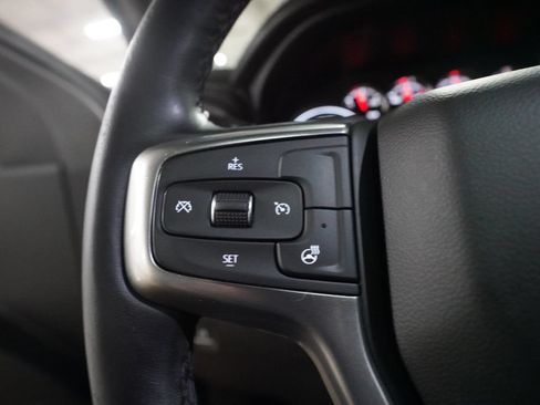 Used 2020 Chevrolet Silverado 1500 LT Trail Boss AWD/4WD image 17