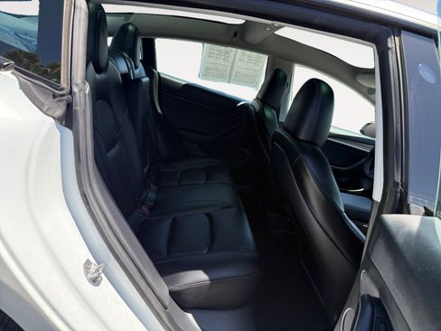 Used 2023 Tesla Model 3 Standard Range RWD image 18