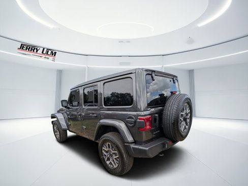 New 2025 Jeep Wrangler Sahara image 5