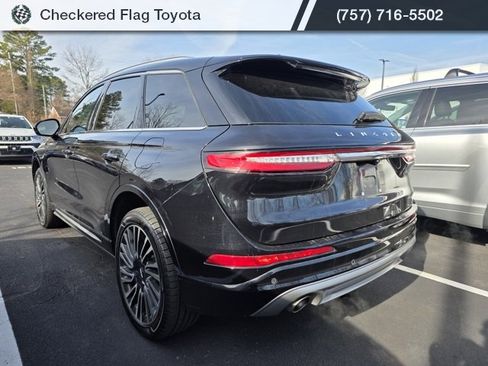 Used 2022 Lincoln Corsair AWD w/ Premium Package image 4