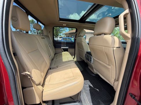 Used 2018 Ford F350 Lariat w/ Lariat Ultimate Package AWD/4WD image 32