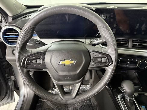 Used 2024 Chevrolet Trax LT image 26
