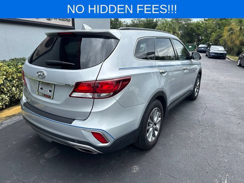 Used 2017 Hyundai Santa Fe SE w/ Cargo Package FWD image 6