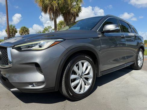 Used 2019 INFINITI QX50 Luxe FWD image 8
