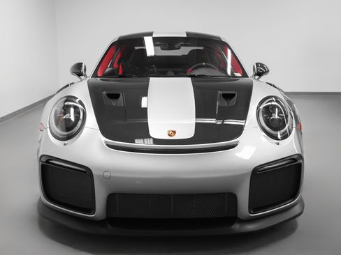 Certified 2019 Porsche 911 GT2 RS image 8