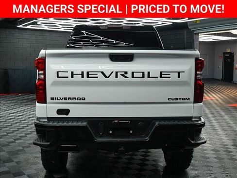 New 2026 Chevrolet Silverado 1500 Custom Trail Boss w/ Dark Appearance Package image 7