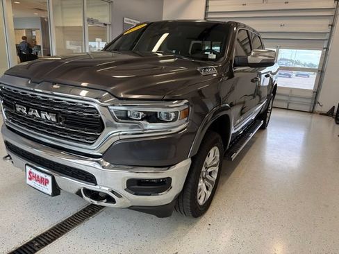 Used 2023 RAM 1500 Limited AWD/4WD image 5