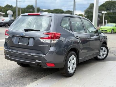 Used 2023 Subaru Forester AWD/4WD image 7
