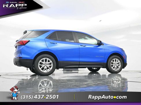 Used 2024 Chevrolet Equinox LS w/ LS Convenience Package AWD/4WD image 24