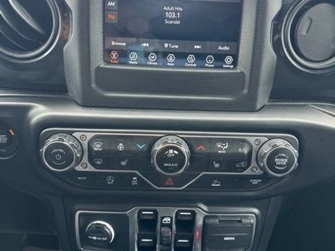 Certified 2023 Jeep Wrangler Unlimited Sport AWD/4WD image 25
