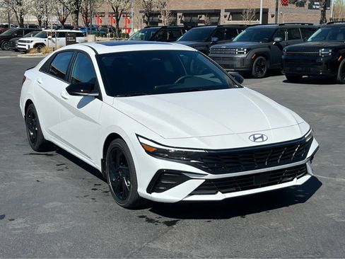 New 2026 Hyundai Elantra N Line FWD image 4