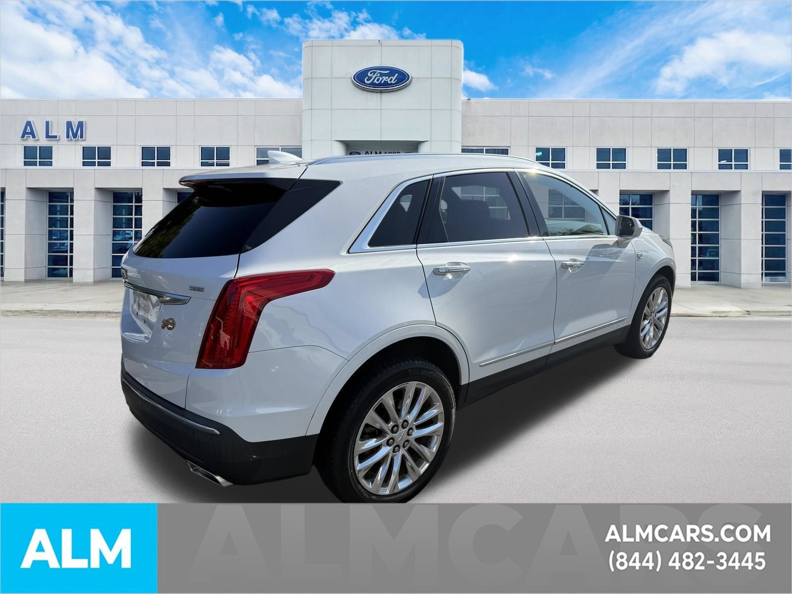 Used 2019 Cadillac XT5 Luxury FWD image 5