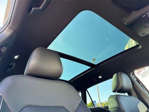 New 2026 Volkswagen Atlas Cross Sport SEL R-Line image 20