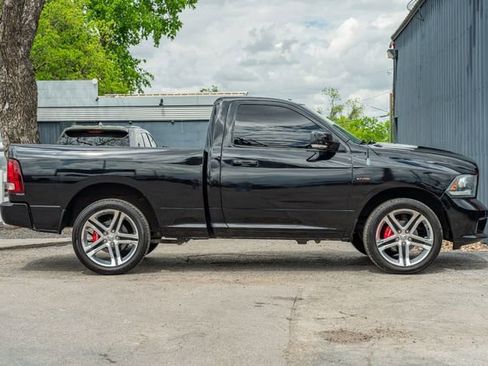 Used 2014 RAM 1500 Sport RWD image 7