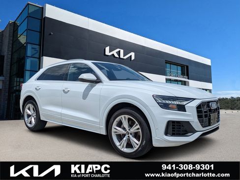 Used 2023 Audi Q8 Premium AWD/4WD image 1